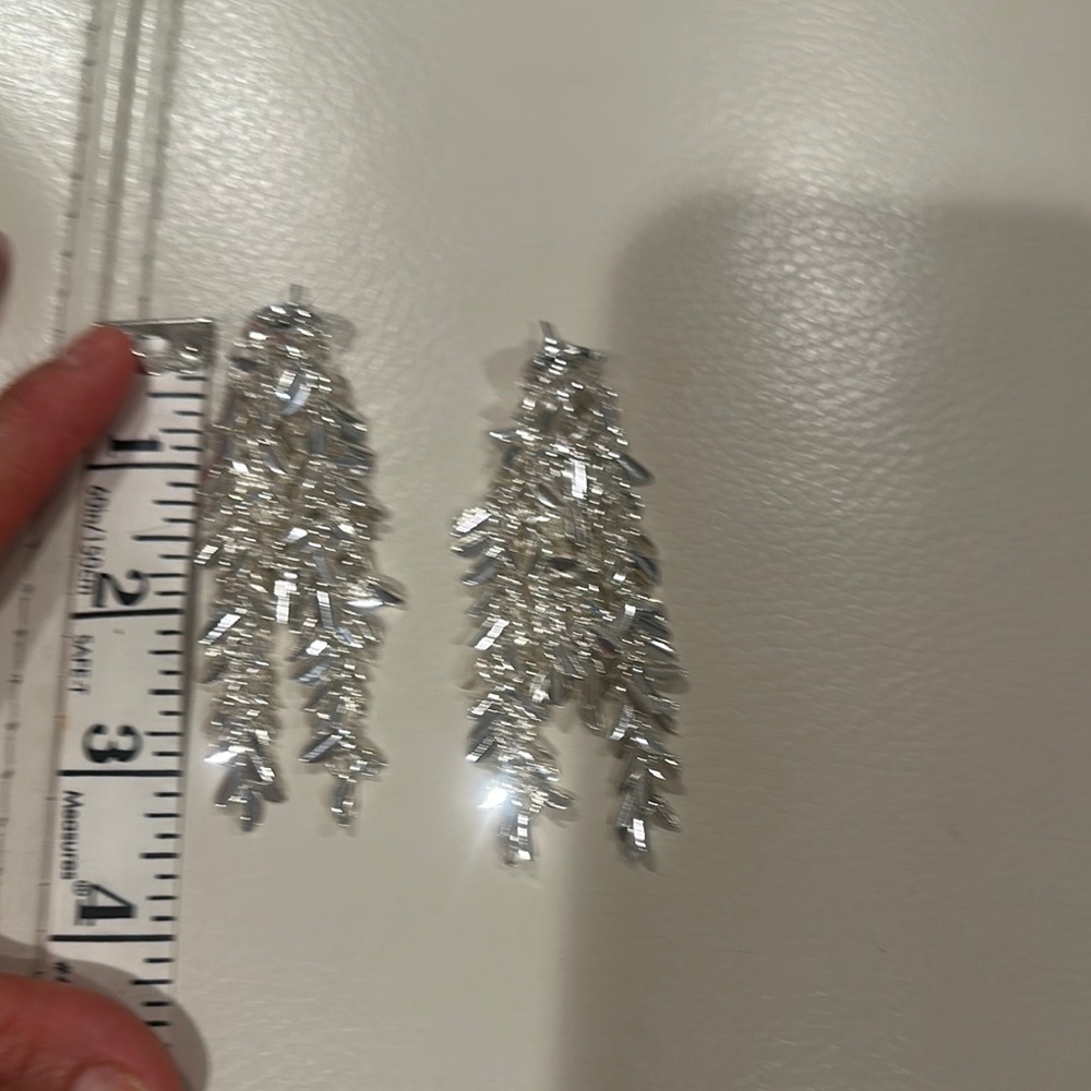 Chic Silver Leaf Drop Earrings - image 4